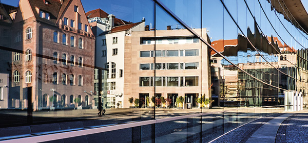 sem-card Image